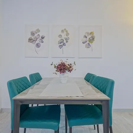 아파트 Mountain Hideaway *