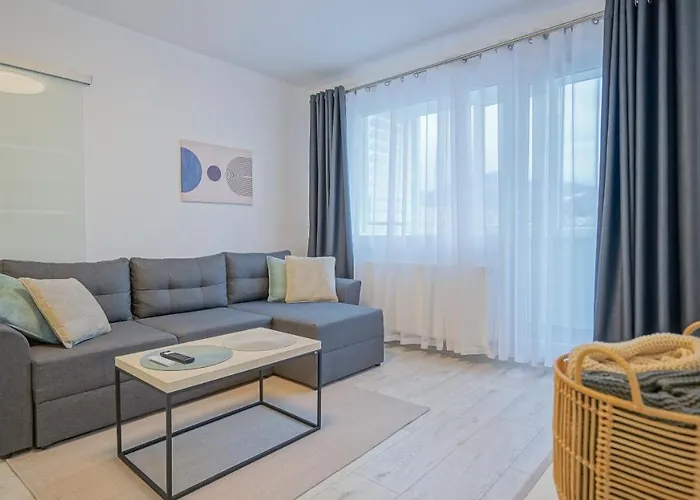 Mountain Hideaway Apartment